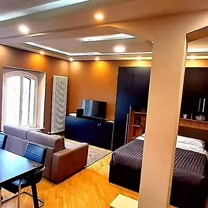 Apartment Stazione, Cremona